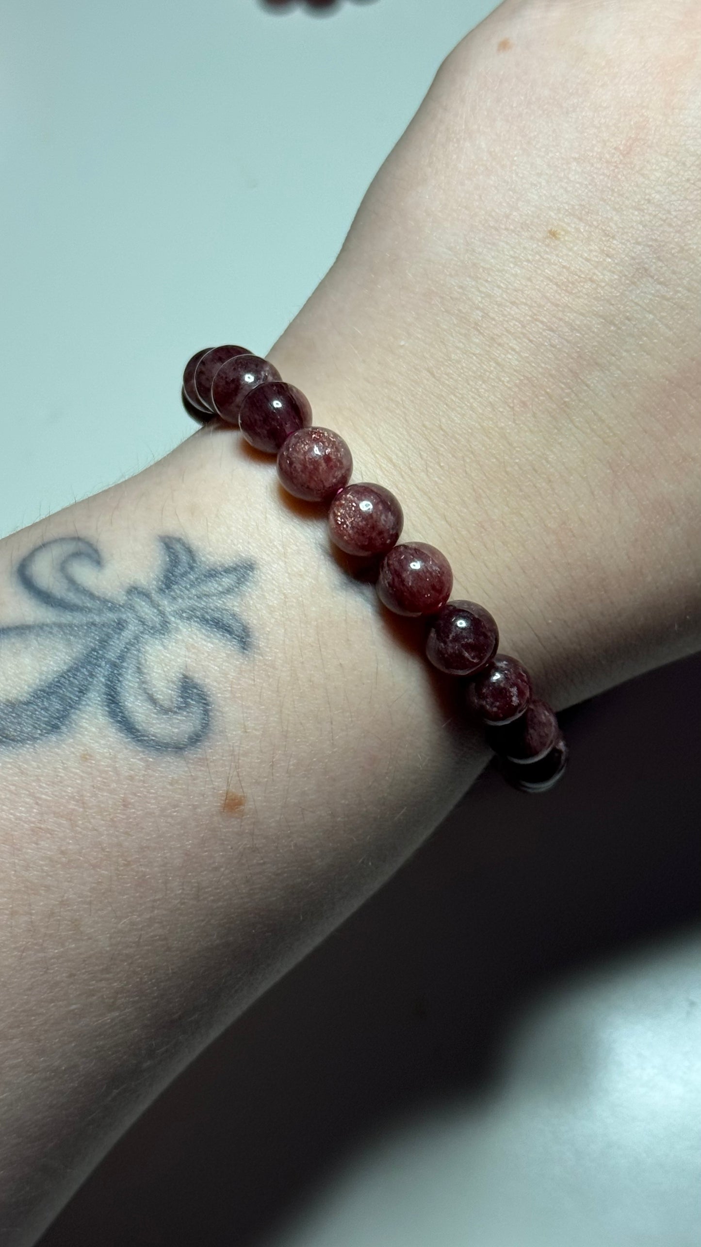 Bracelet quartz fraise haute qualité