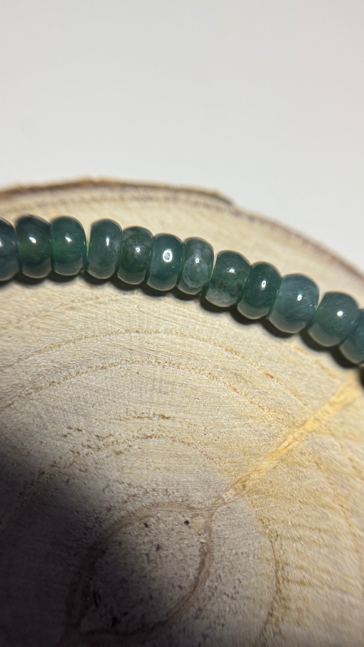 Bracelet en perles rondelles de jade vert