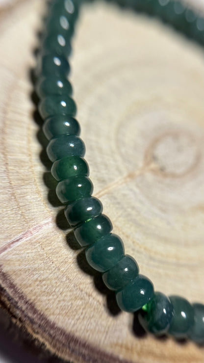 Bracelet en perles rondelles de jade vert