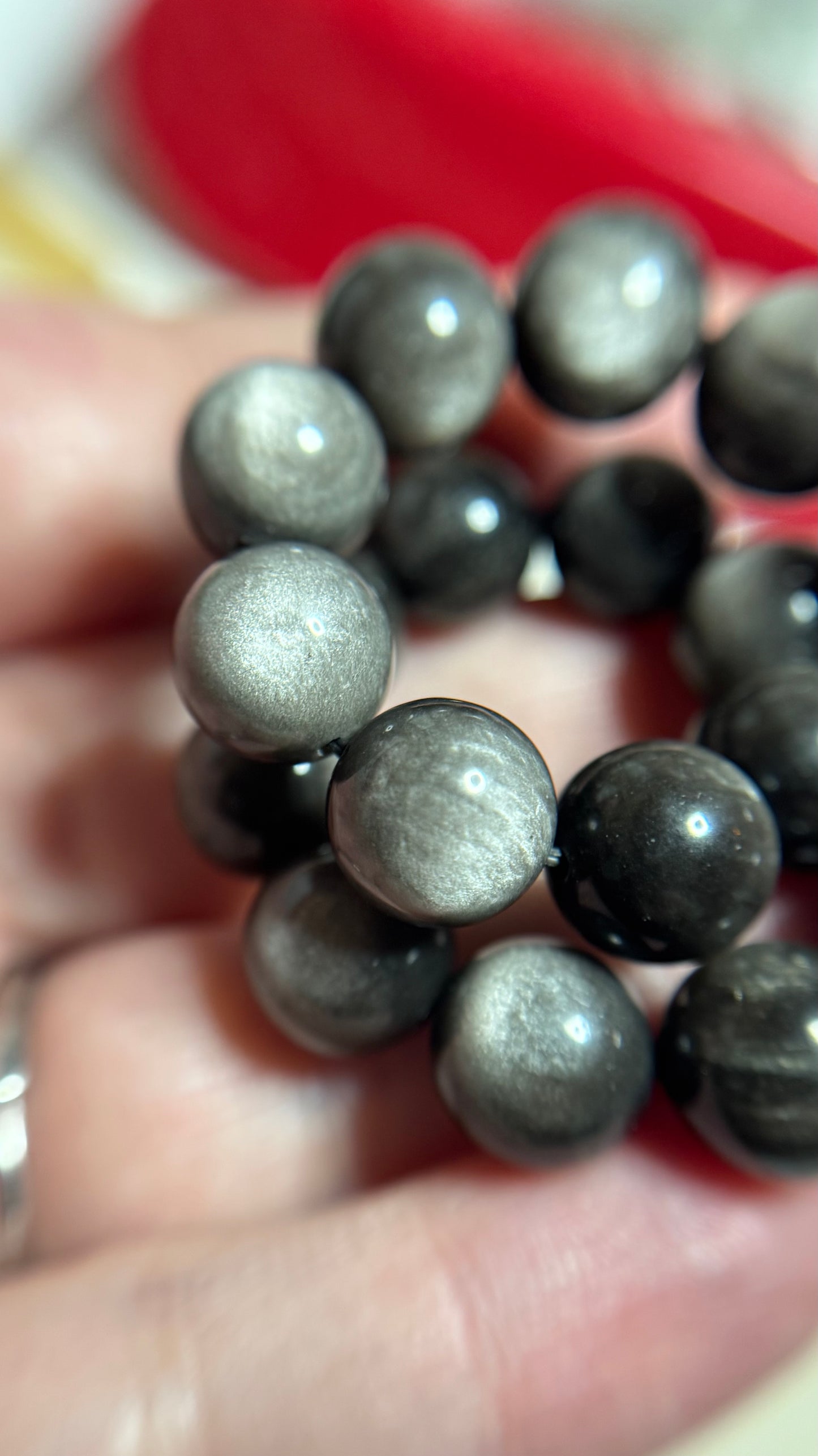 Bracelet en obsidienne argentée