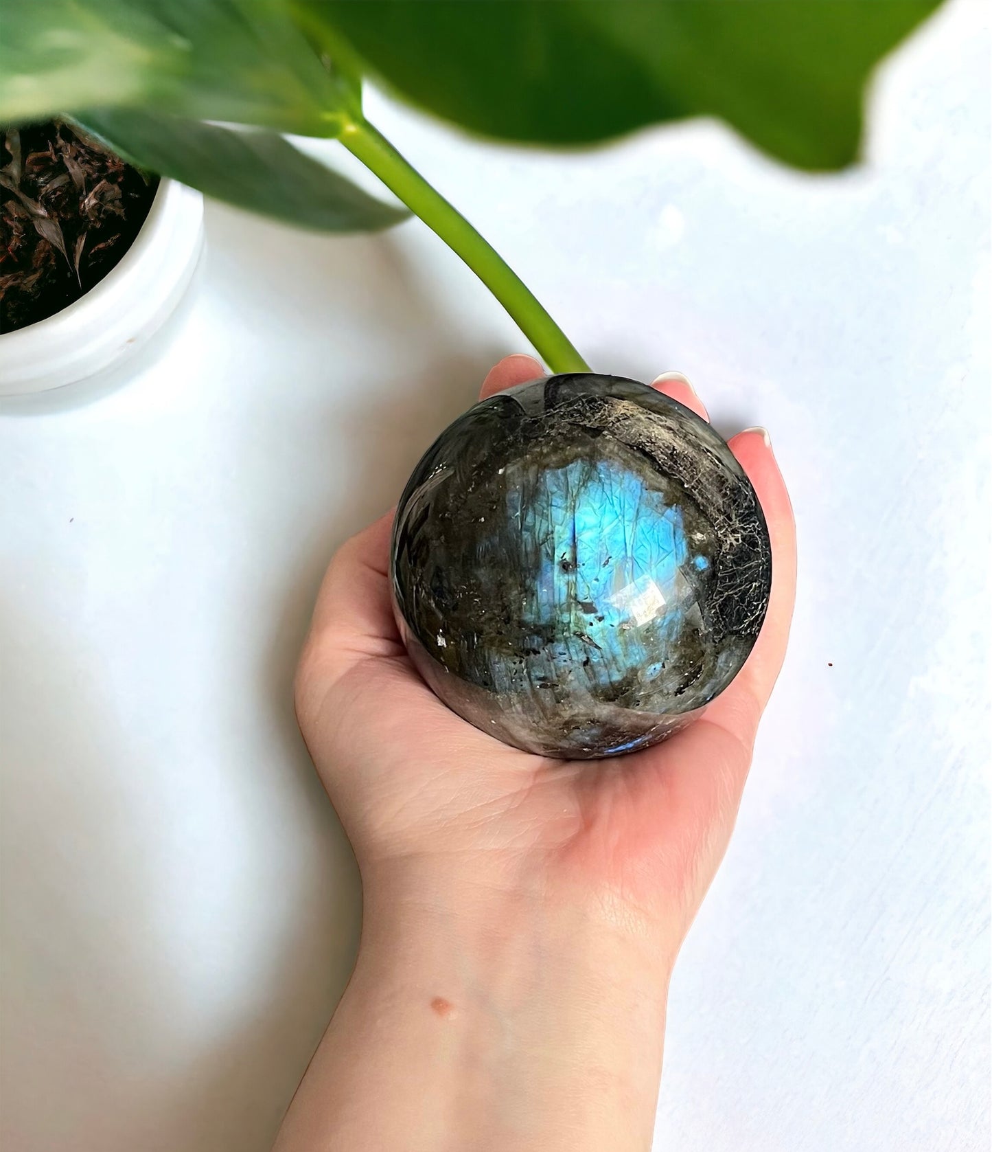 Sphère en labradorite