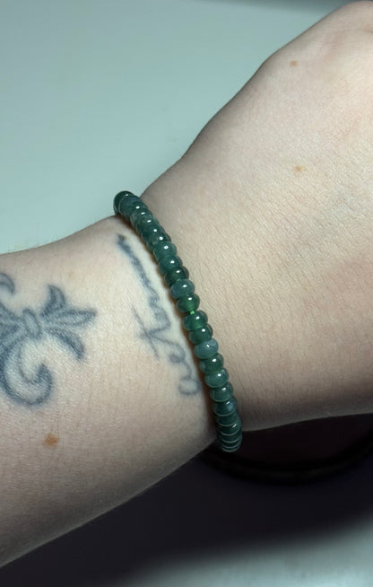 Bracelet en perles rondelles de jade vert