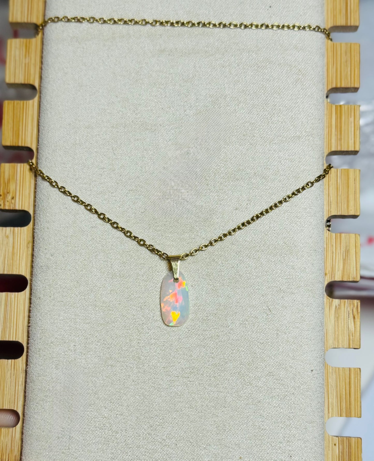 MINI Pendentif en opale d’Éthiopie