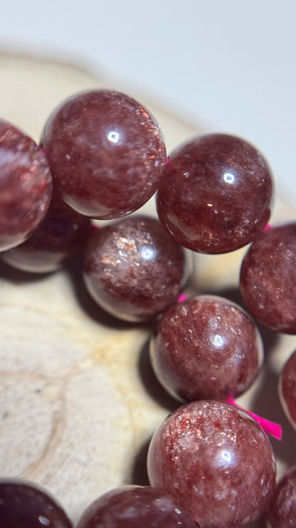 Bracelet quartz fraise haute qualité