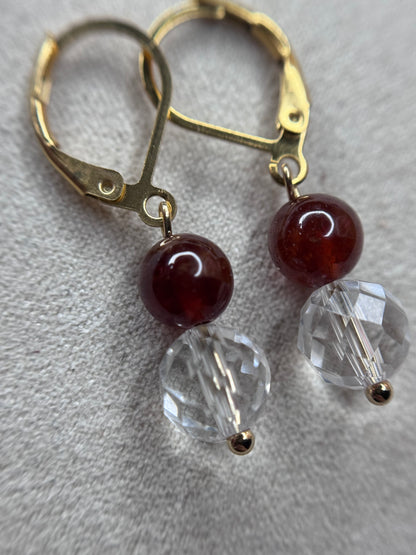 Boucles d’oreille grenat et cristal de roche