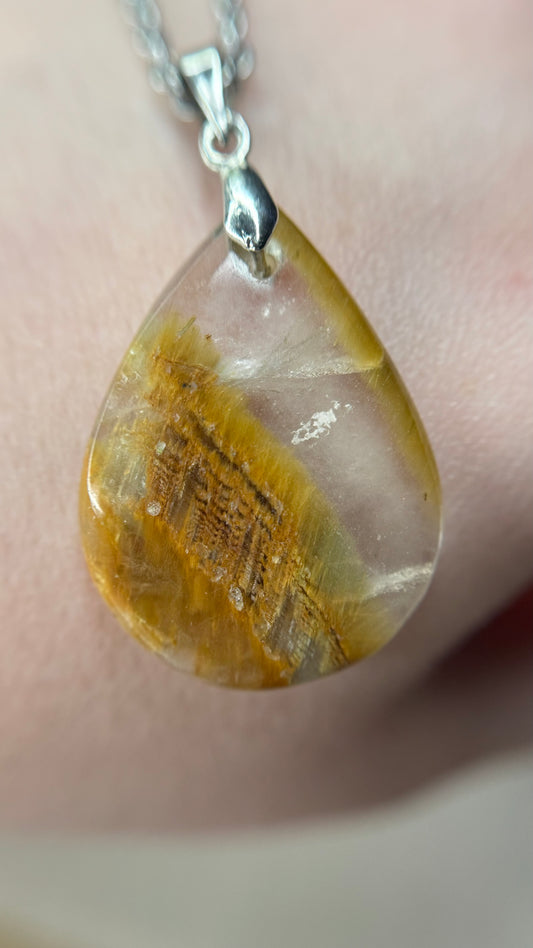 Pendentif Cacoxenite rutile