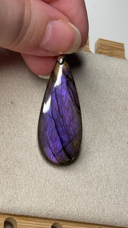 Pendentif labradorite violette HQ