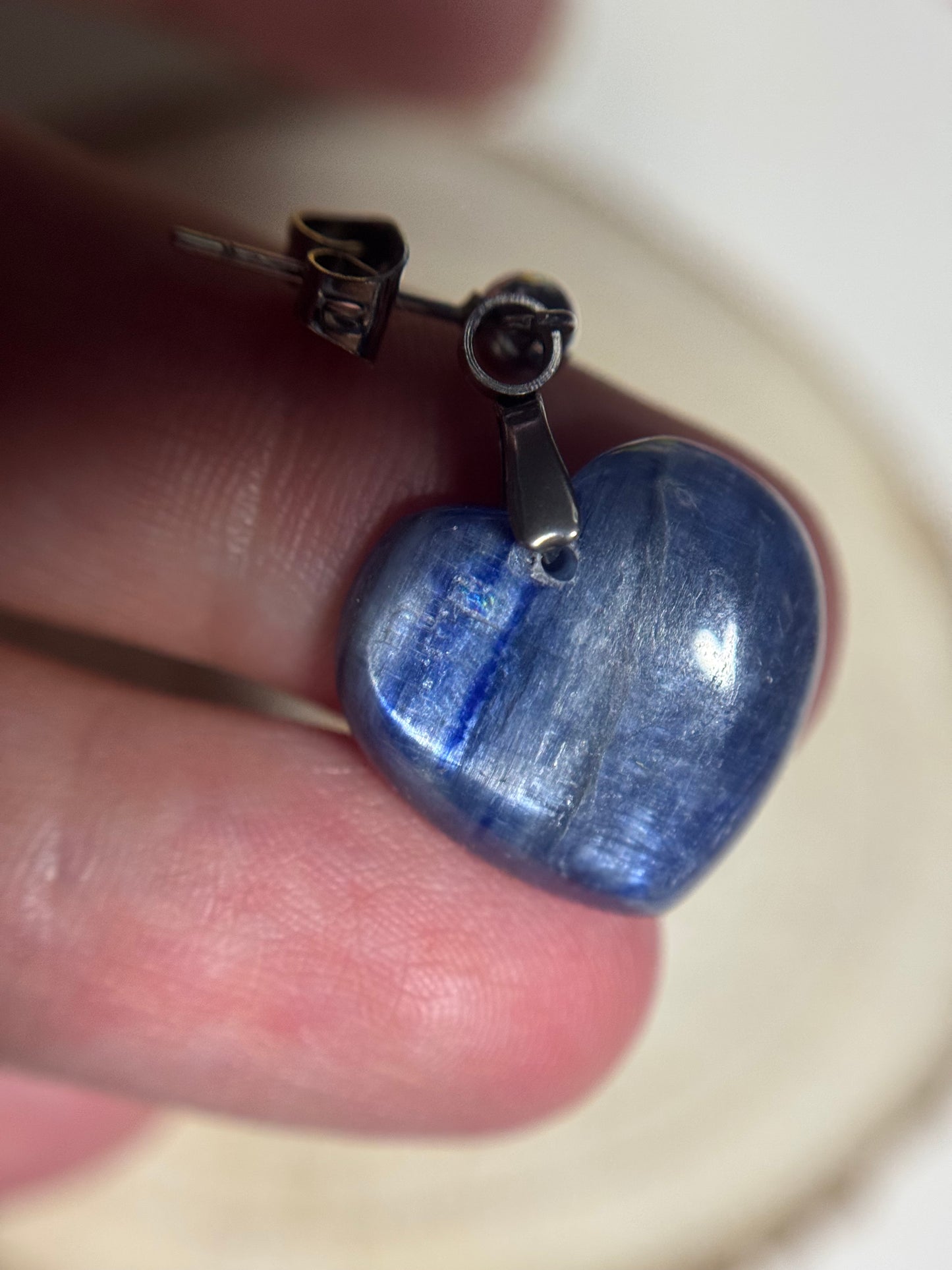 Boucles d’oreilles en cyanite bleue et acier inoxydable