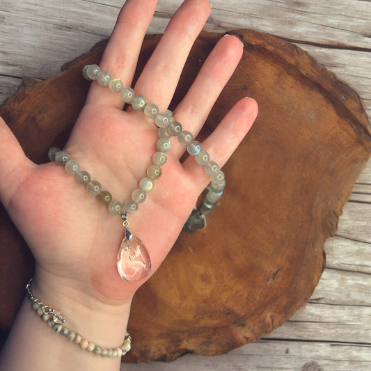 Collier en labradorite et cristal de roche